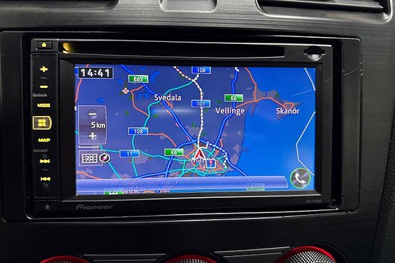 Vehicle Image 19