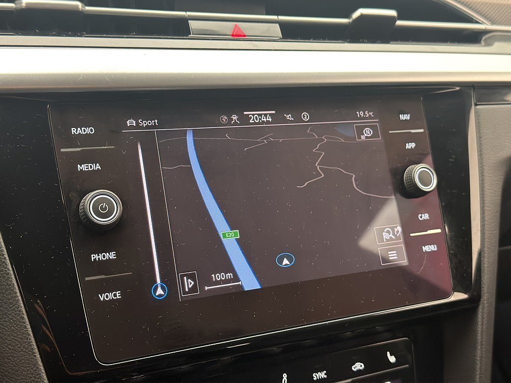 Vehicle Image 17