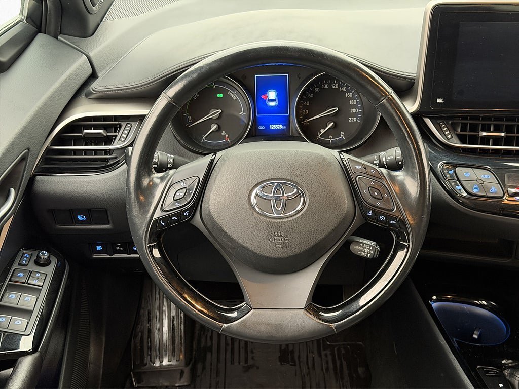 Vehicle Image 13