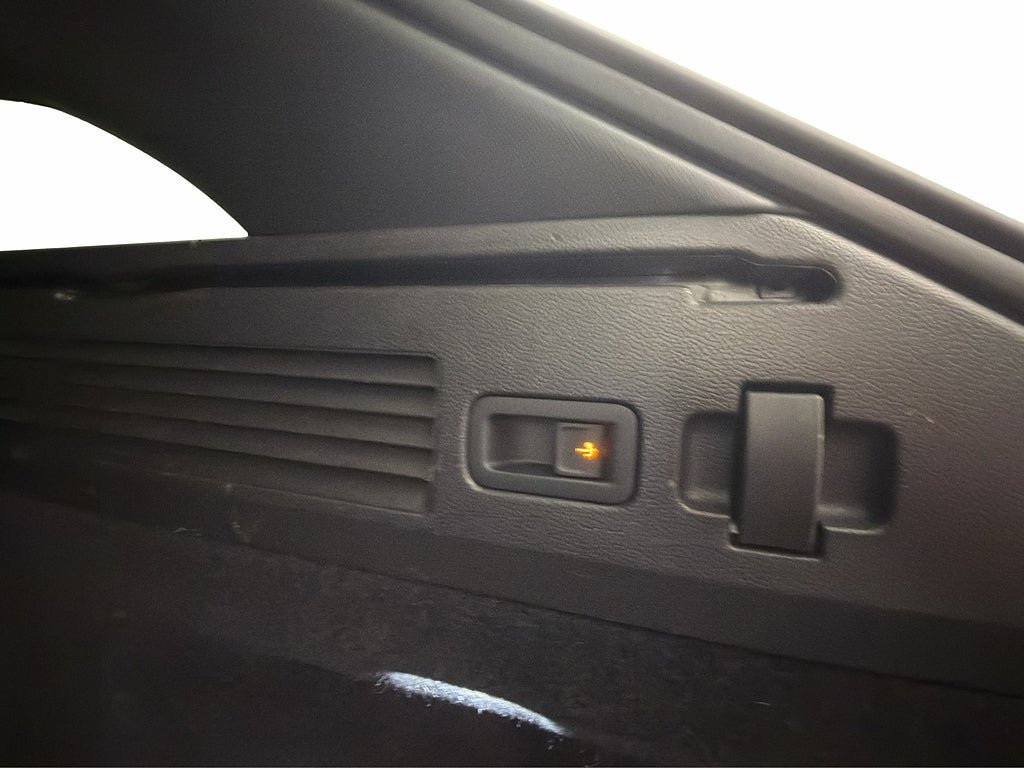 Vehicle Image 29