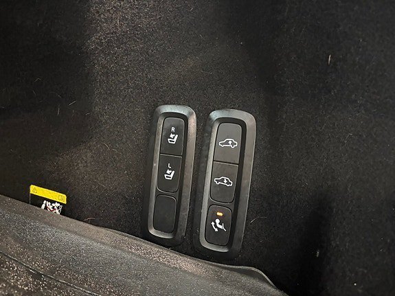 Vehicle Image 27