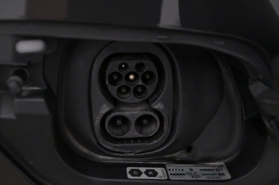 Vehicle Image 23