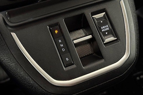 Vehicle Image 28
