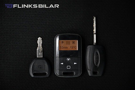 Vehicle Image 32