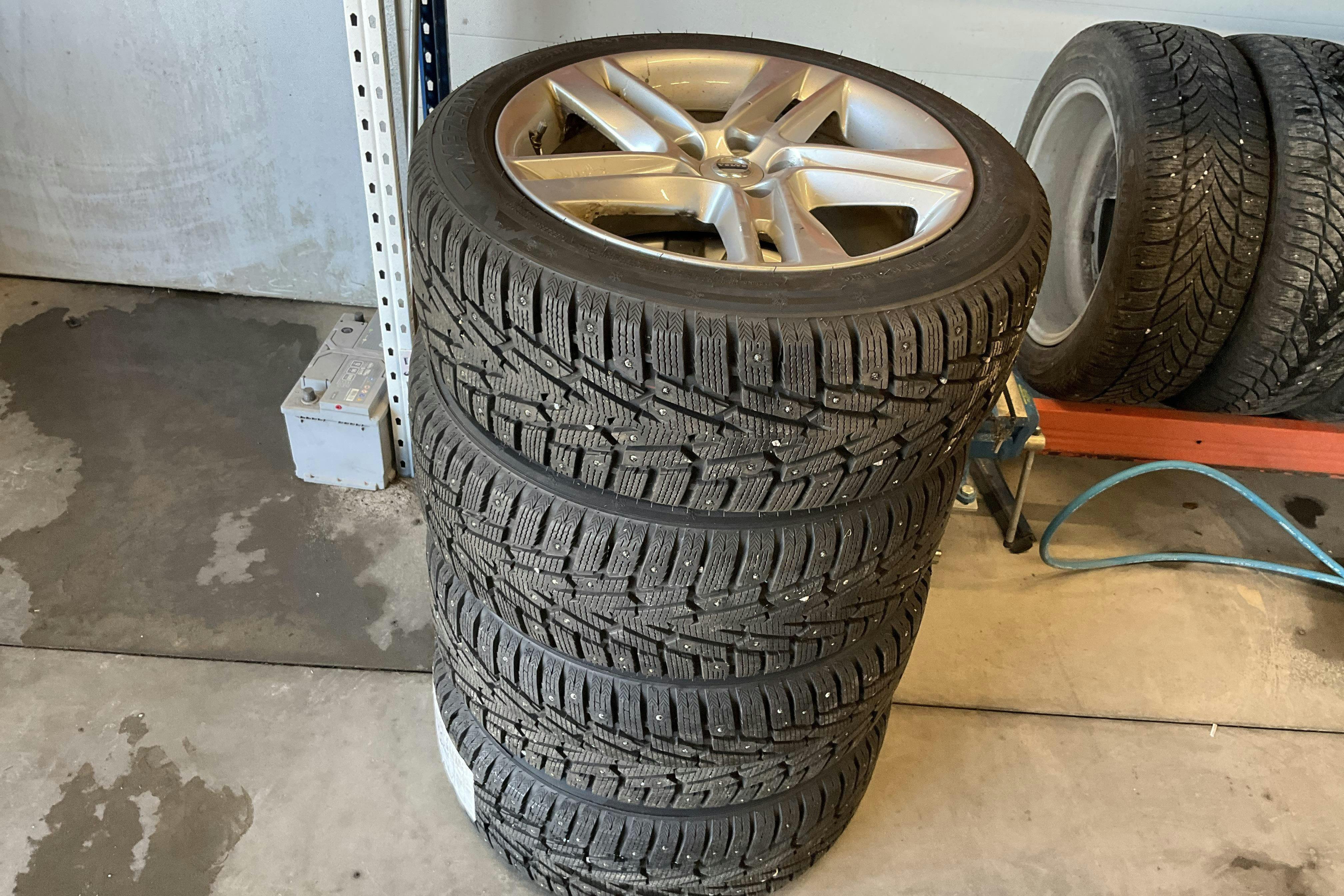 Vehicle Image 15