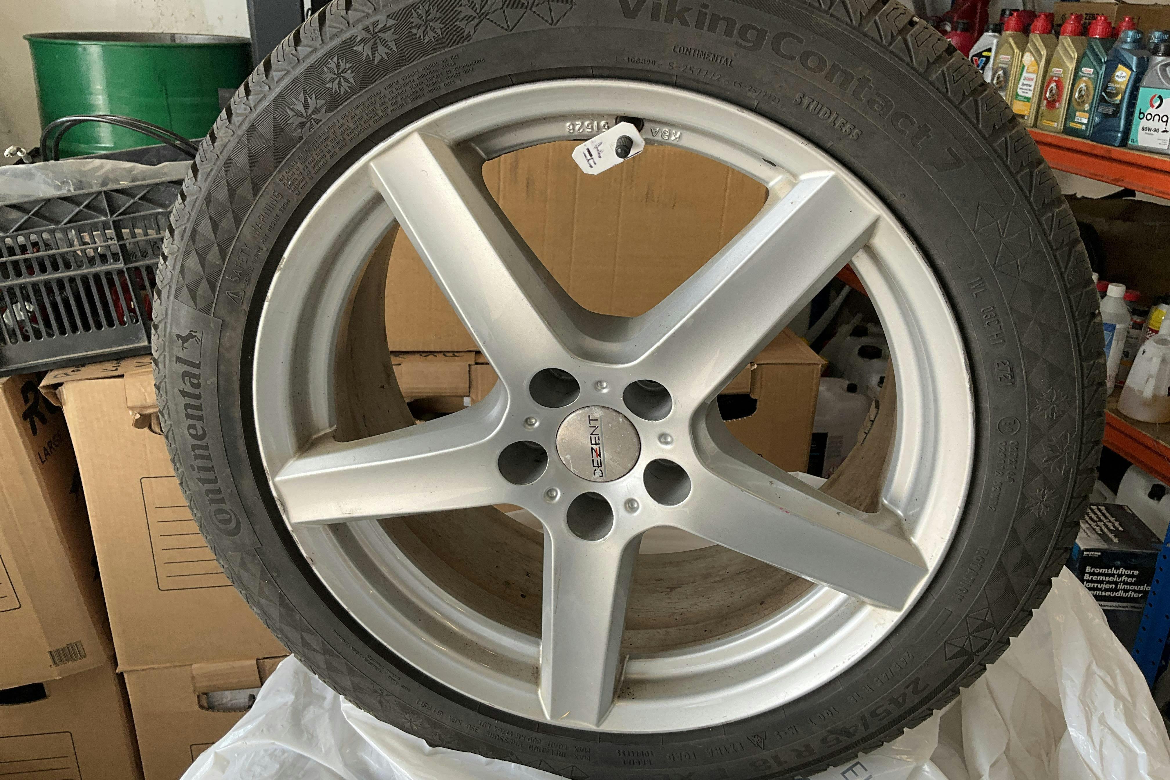 Vehicle Image 15