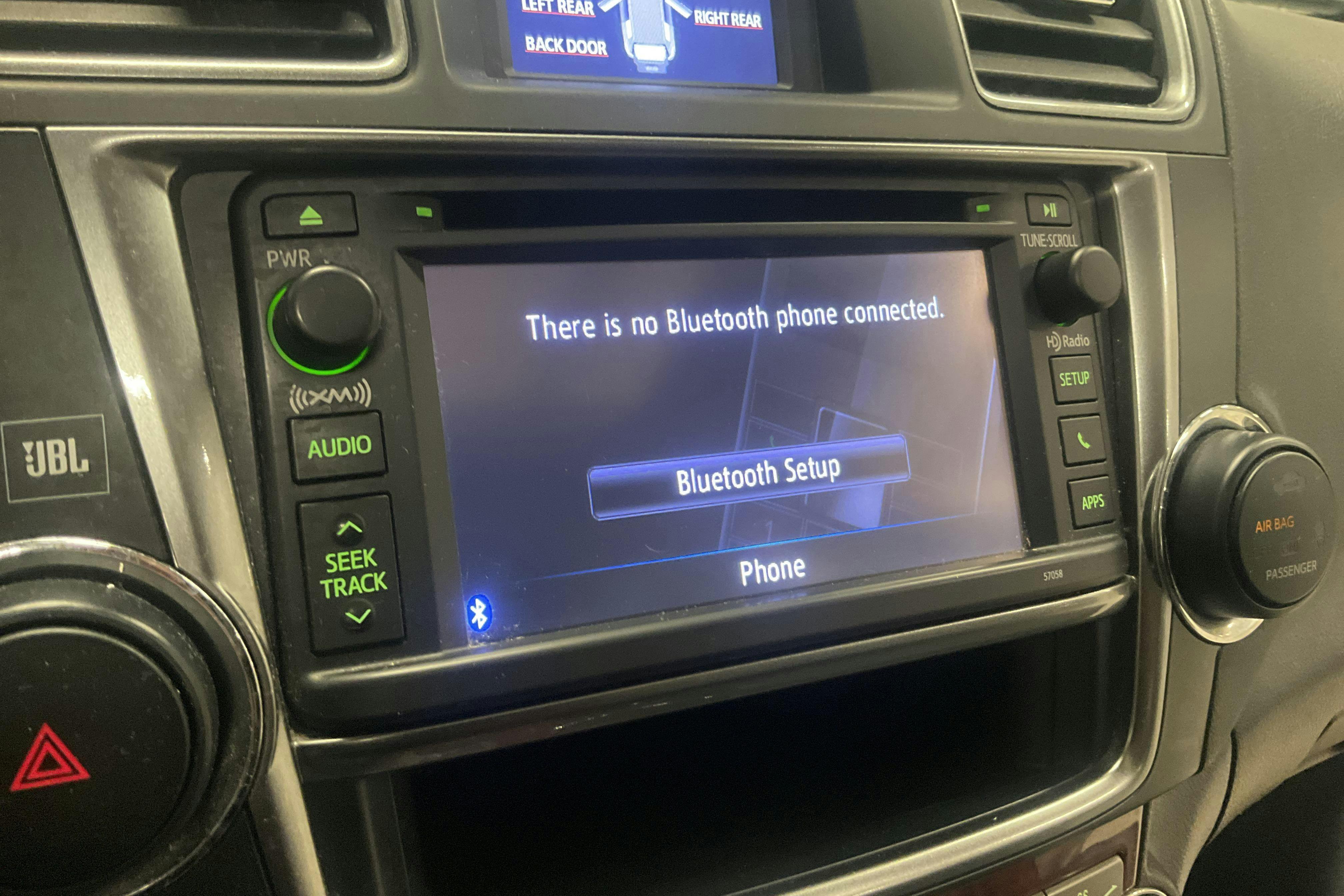 Vehicle Image 16