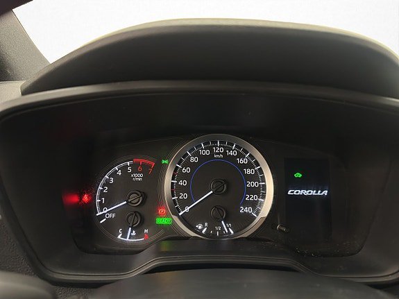 Vehicle Image 13