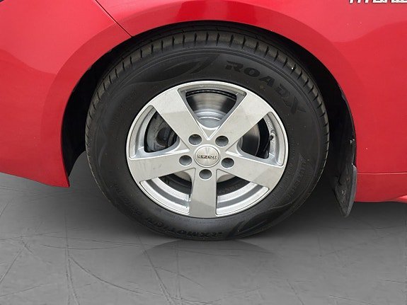 Vehicle Image 24