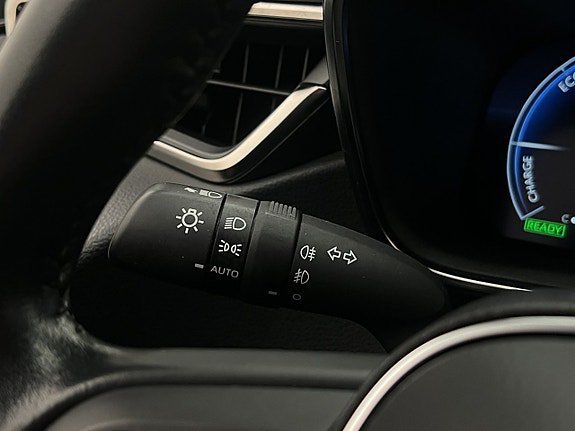 Vehicle Image 24