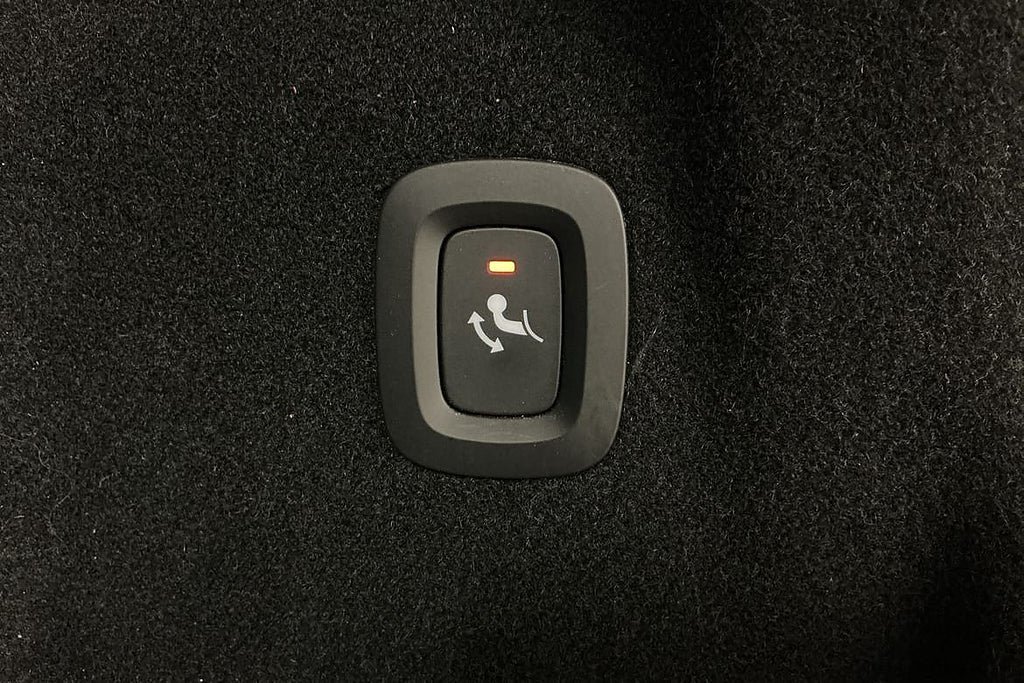 Vehicle Image 28