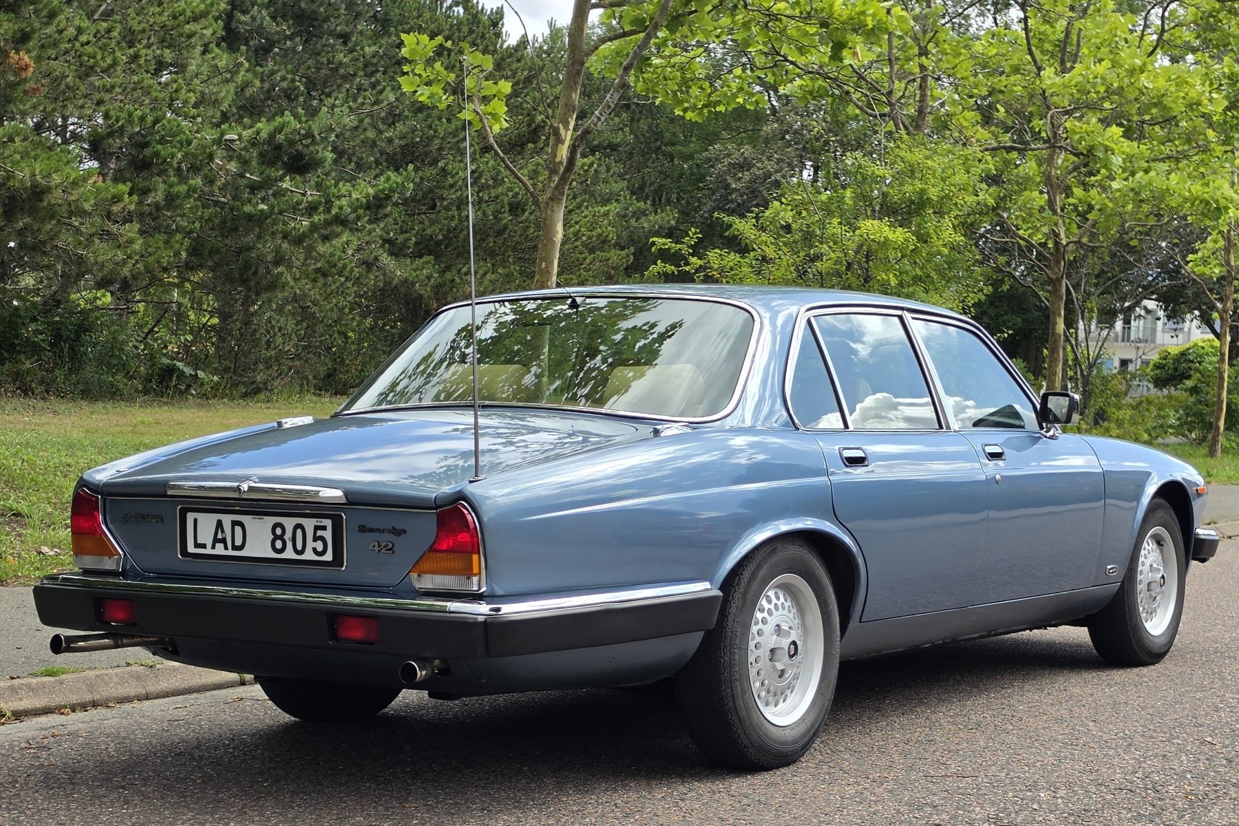 Vehicle Image 34