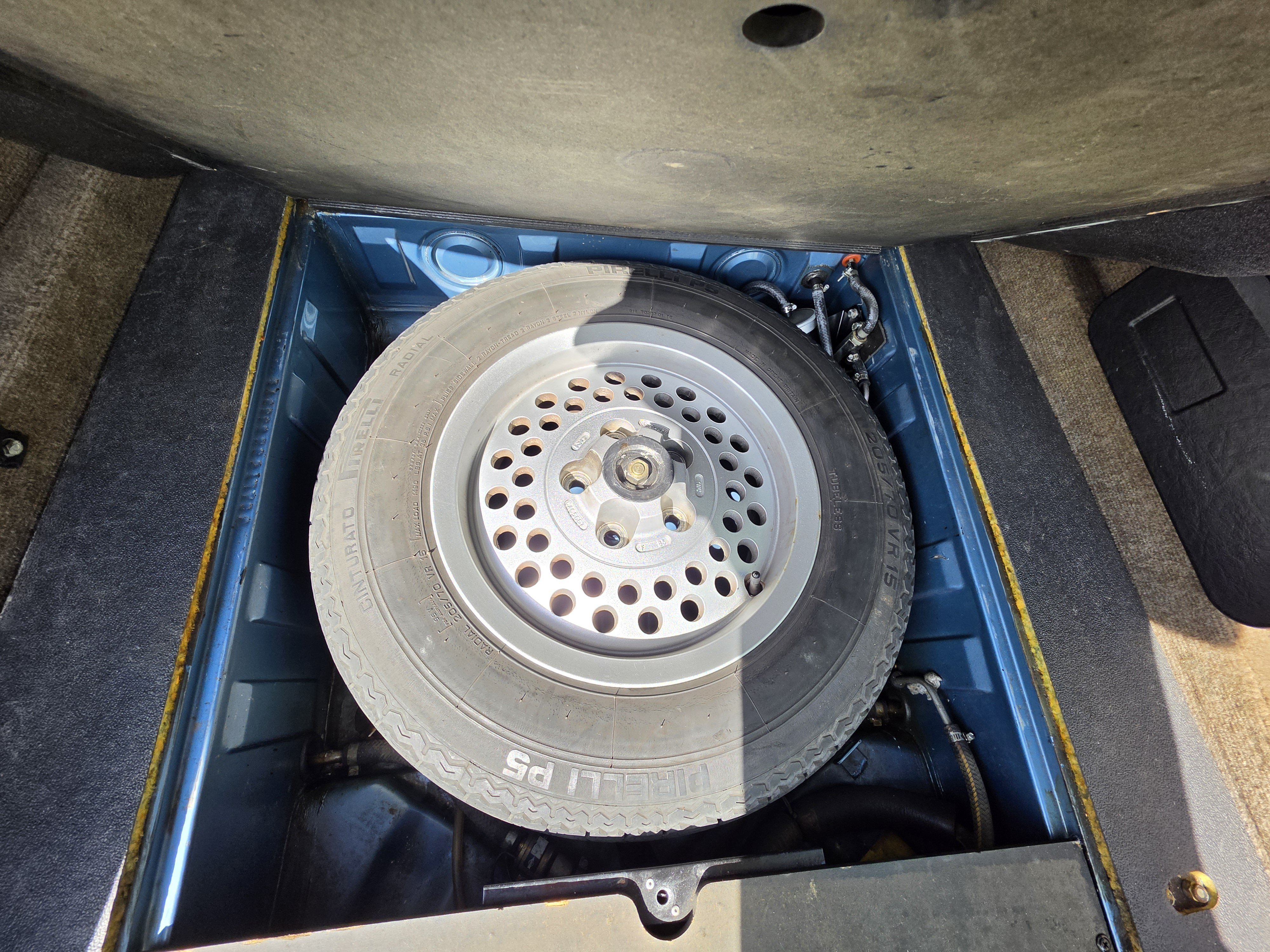 Vehicle Image 36