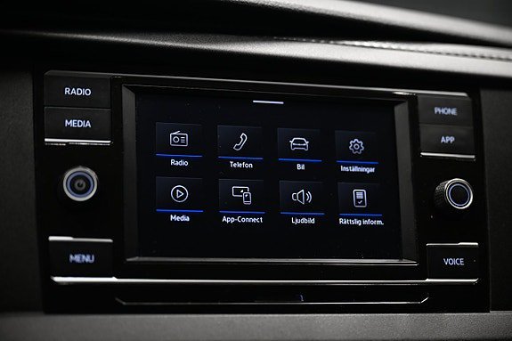 Vehicle Image 24