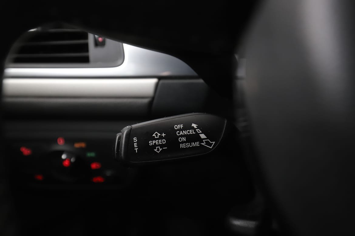 Vehicle Image 28
