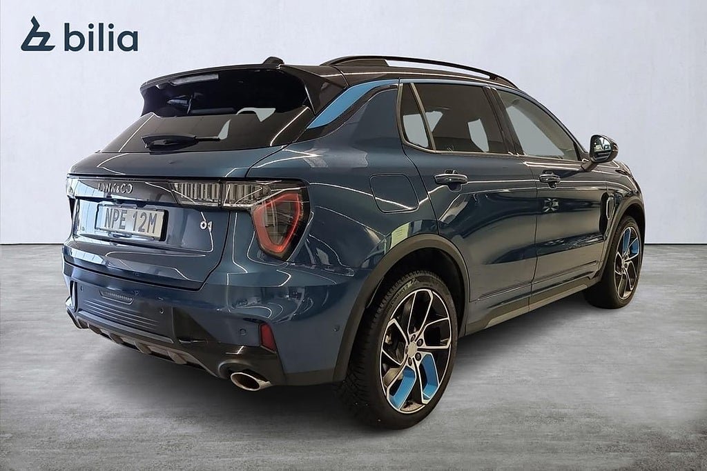Vehicle Image 9