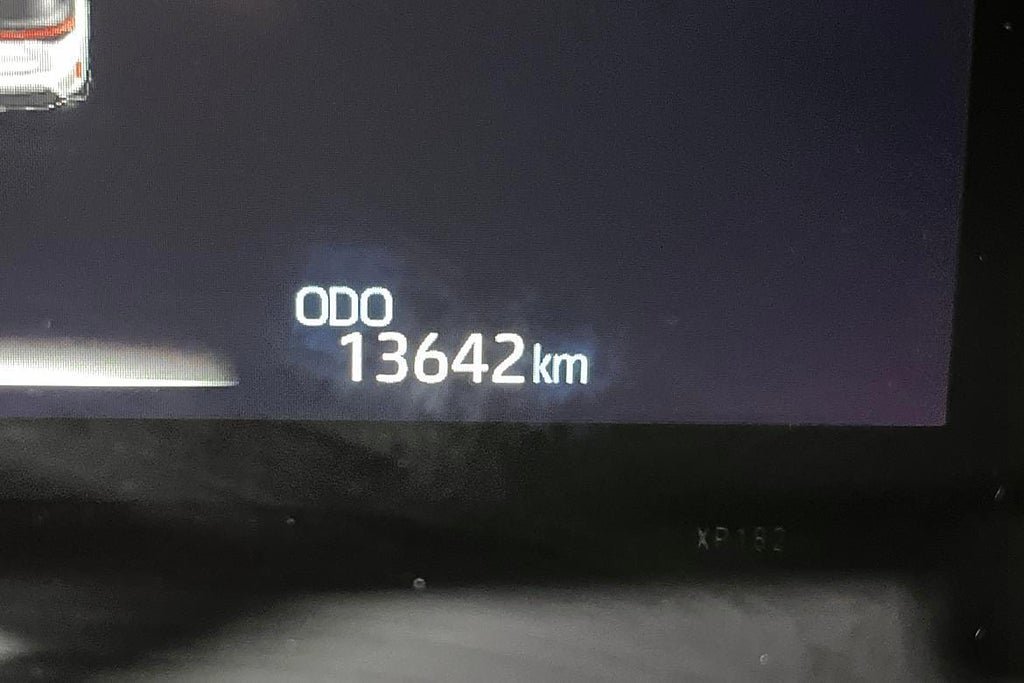 Vehicle Image 14