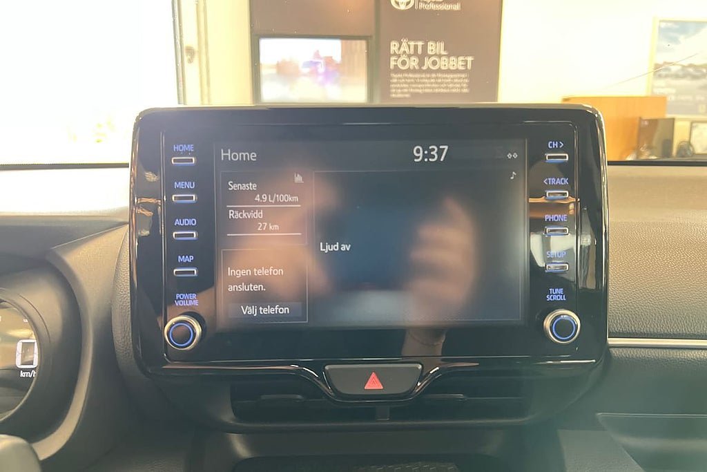 Vehicle Image 15