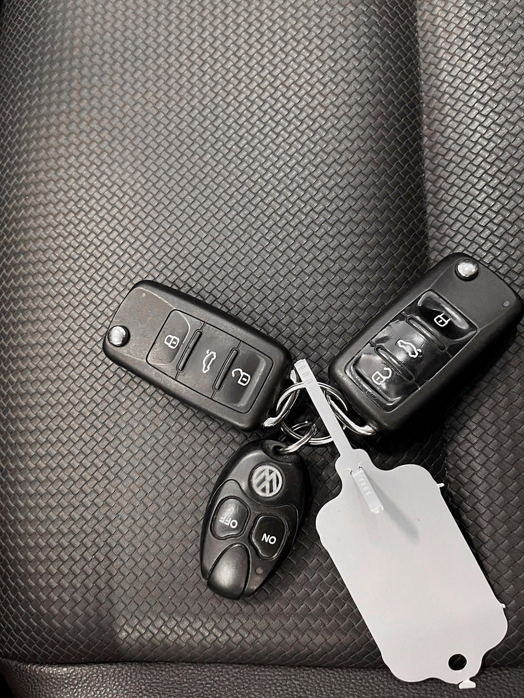 Vehicle Image 23