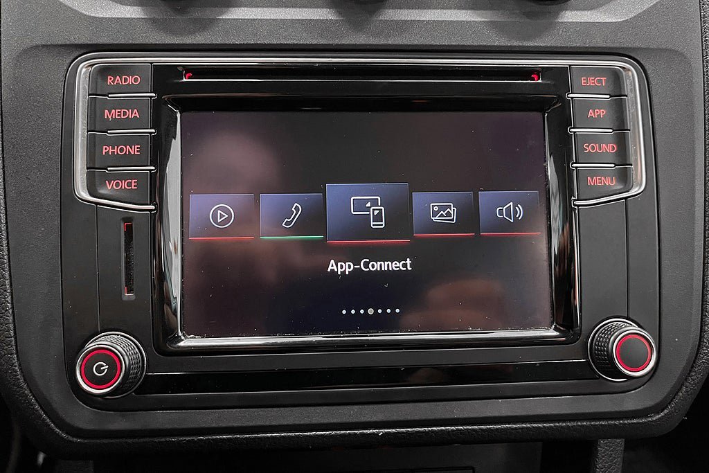 Vehicle Image 28