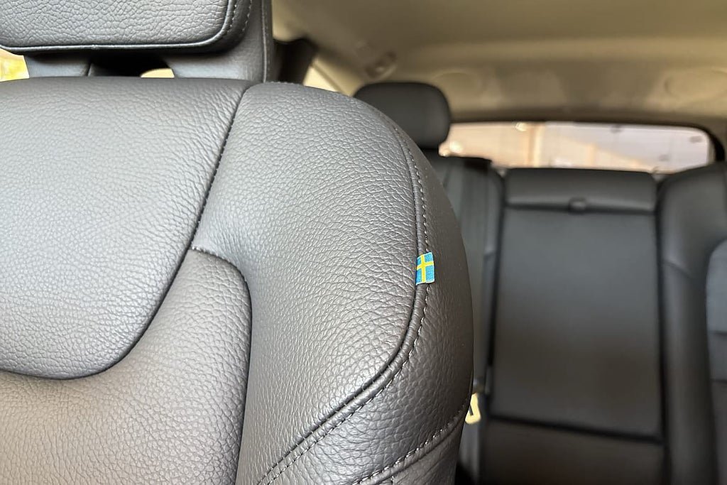 Vehicle Image 17