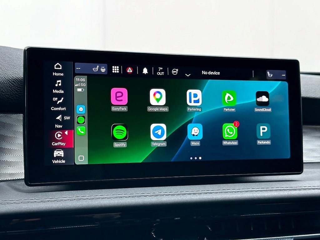 Vehicle Image 11