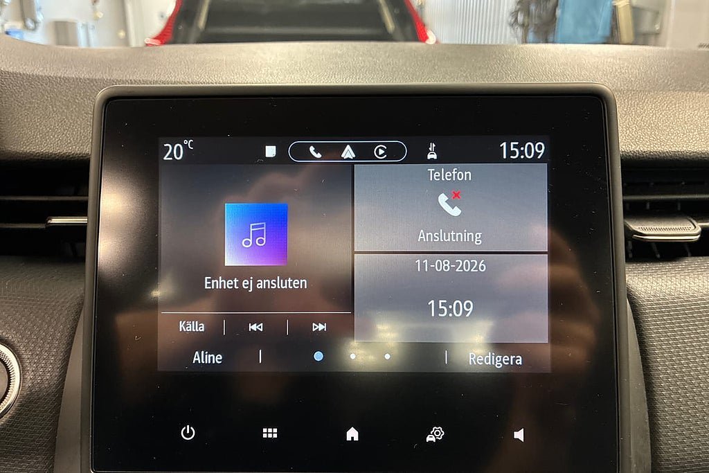 Vehicle Image 15