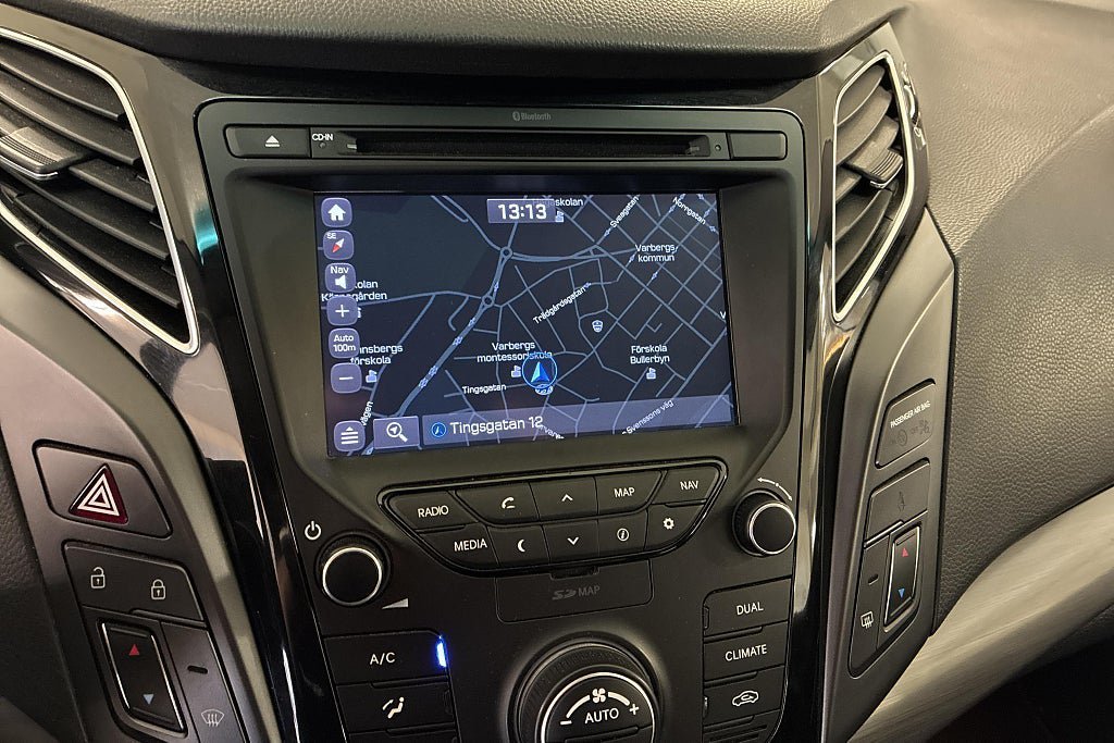 Vehicle Image 13
