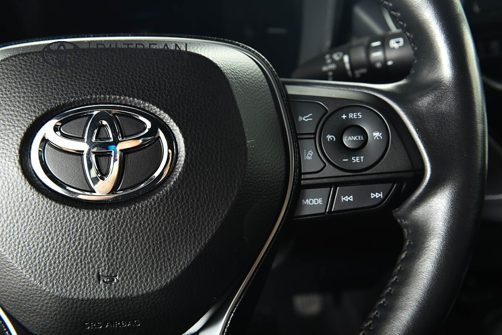 Vehicle Image 12