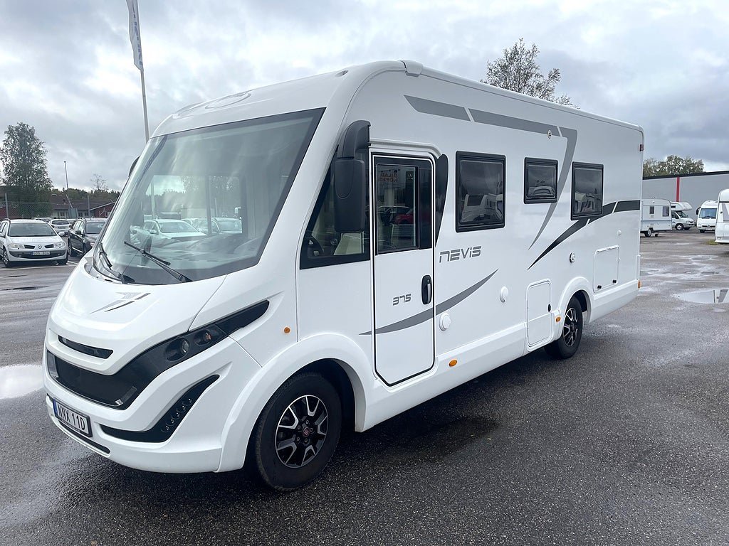 Vehicle Image 27