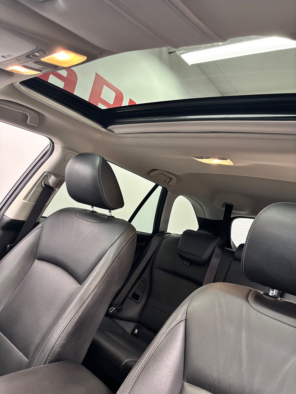 Vehicle Image 15