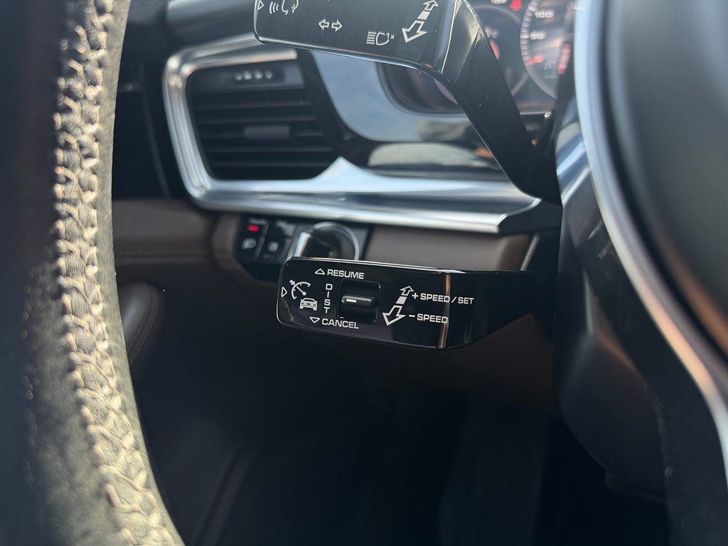 Vehicle Image 22