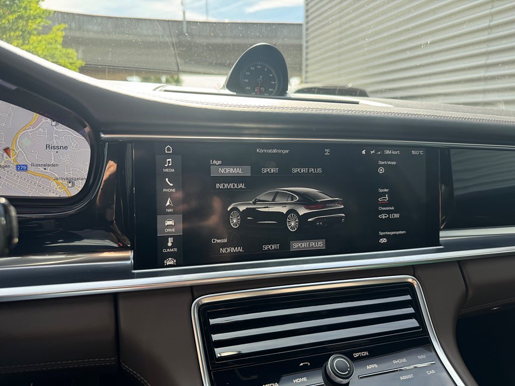 Vehicle Image 33
