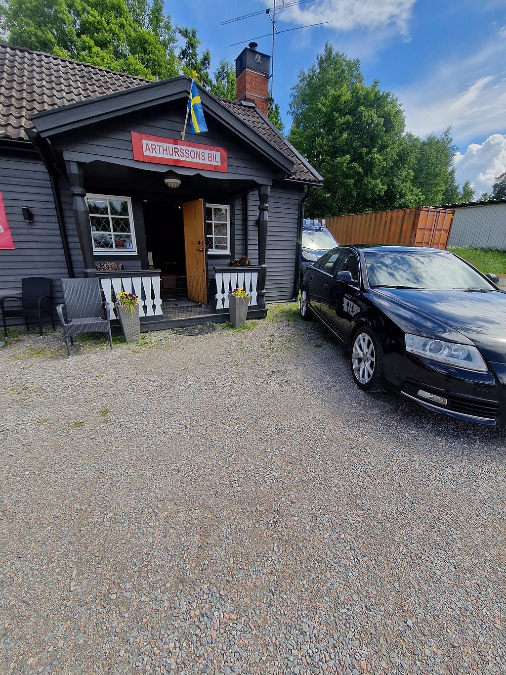 Vehicle Image 12