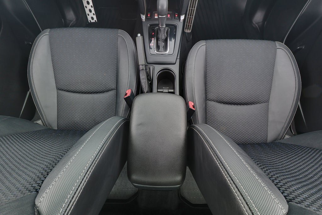 Vehicle Image 14