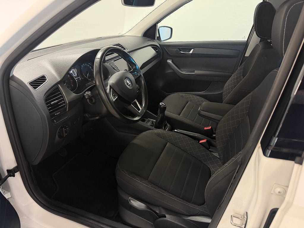 Vehicle Image 7