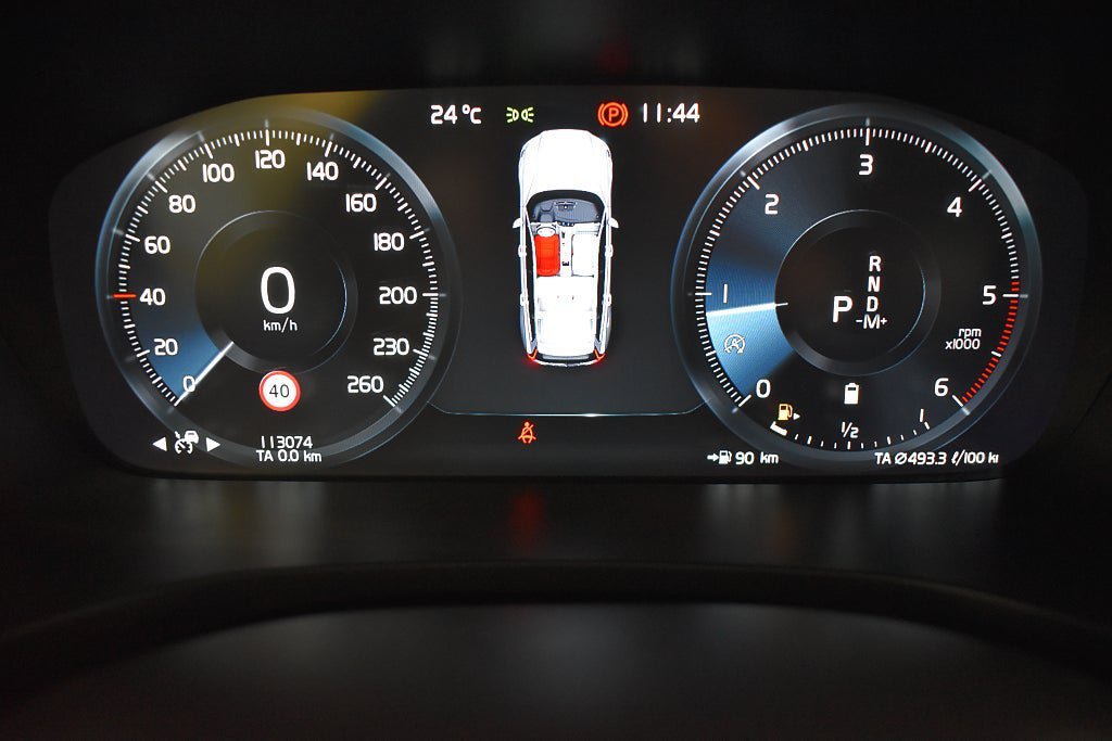 Vehicle Image 12