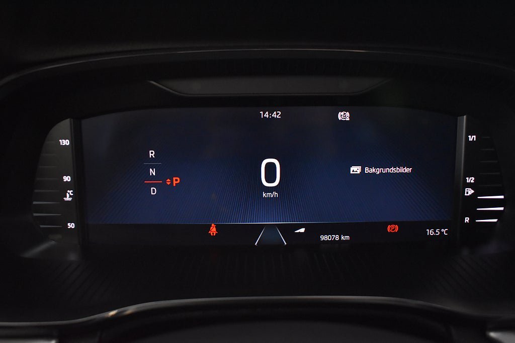 Vehicle Image 13