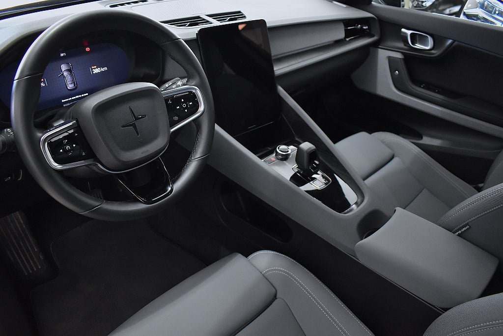 Vehicle Image 9