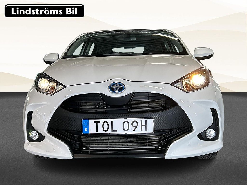 Vehicle Image 9
