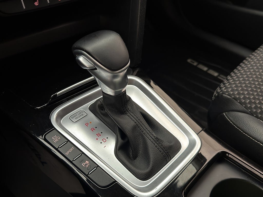 Vehicle Image 18