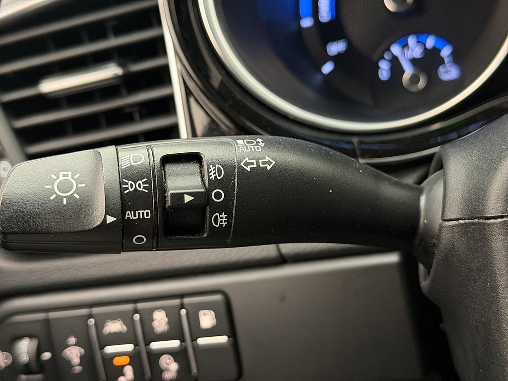 Vehicle Image 26