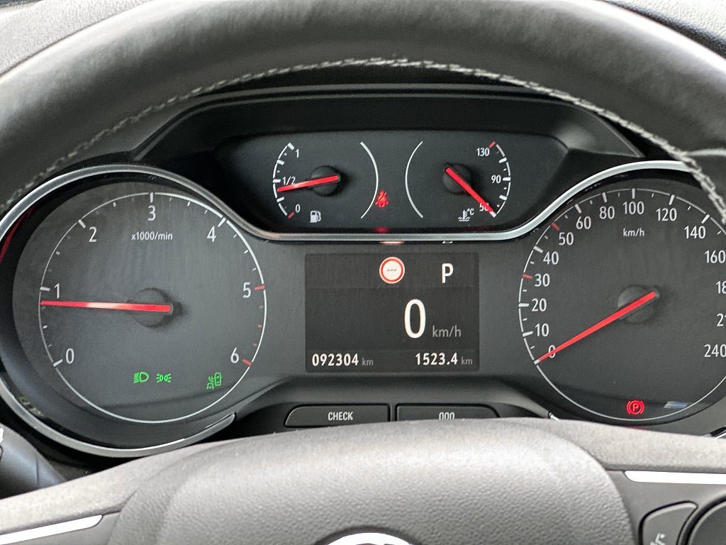 Vehicle Image 19