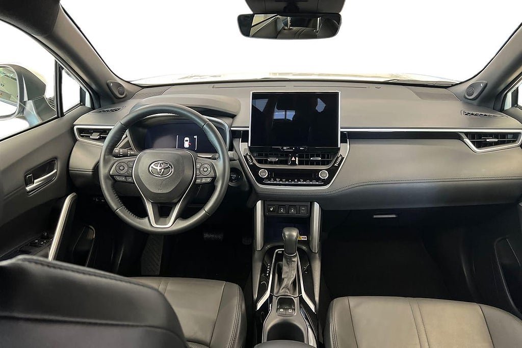 Vehicle Image 10