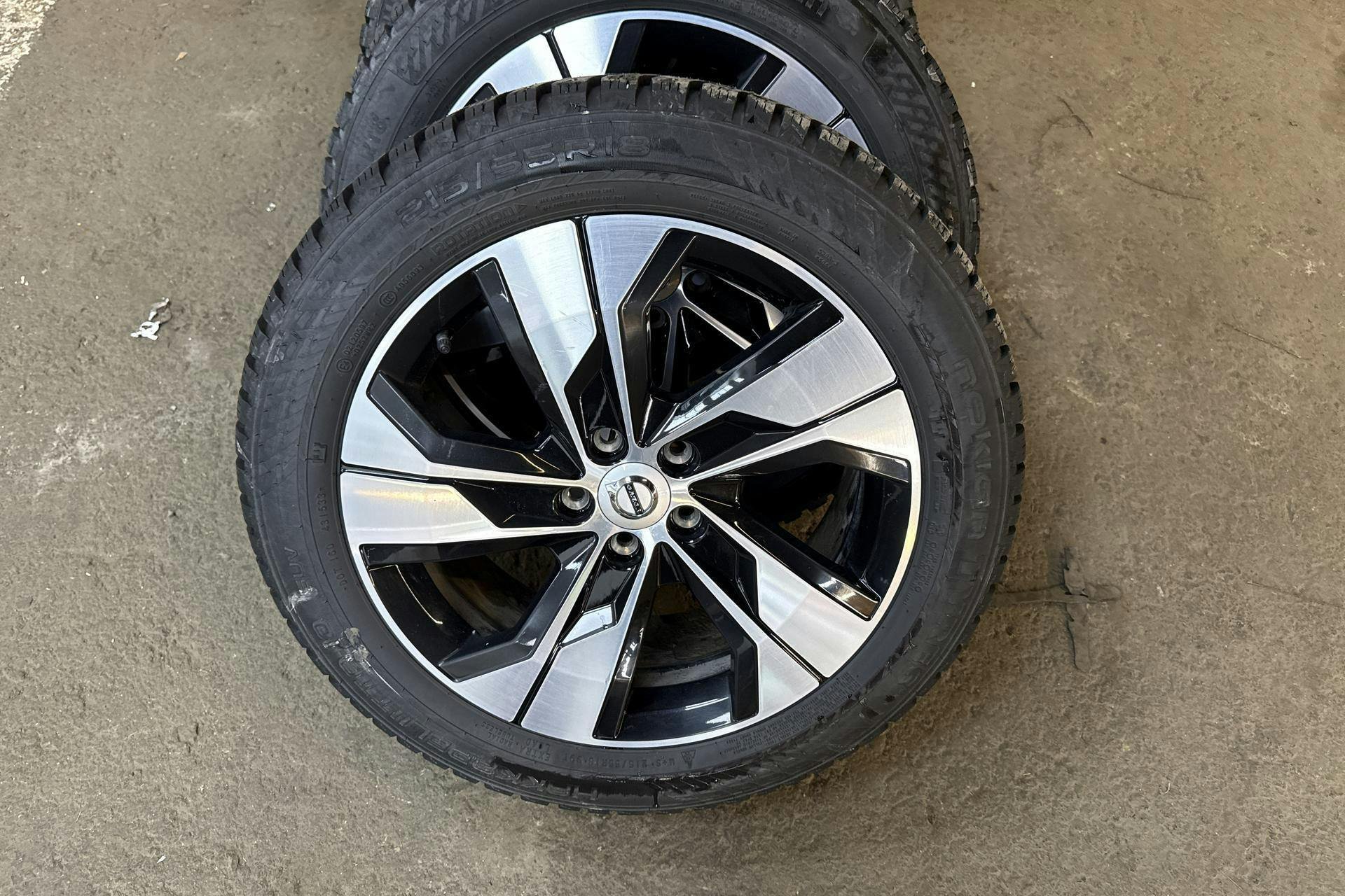 Vehicle Image 17