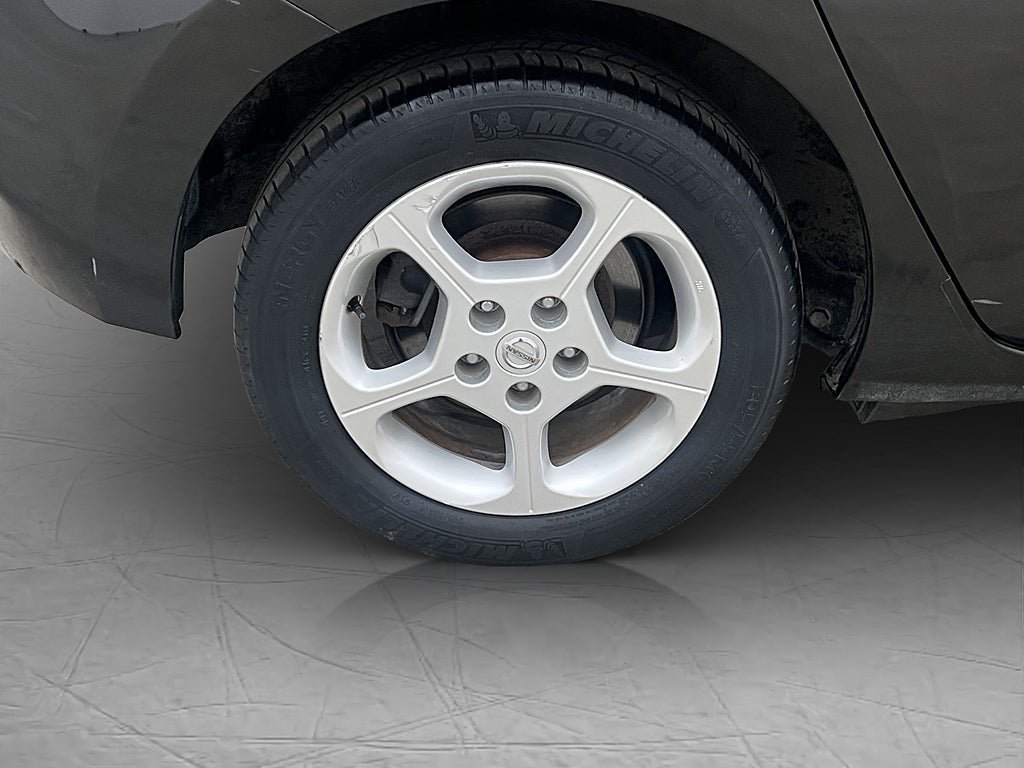Vehicle Image 31