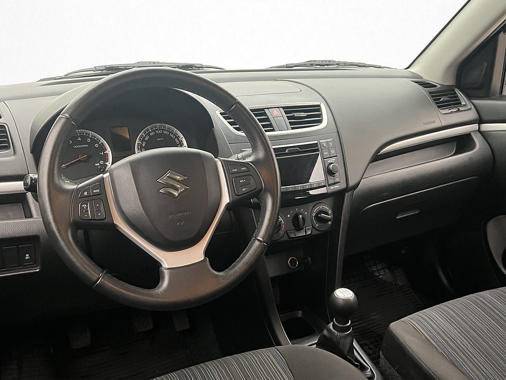 Vehicle Image 12