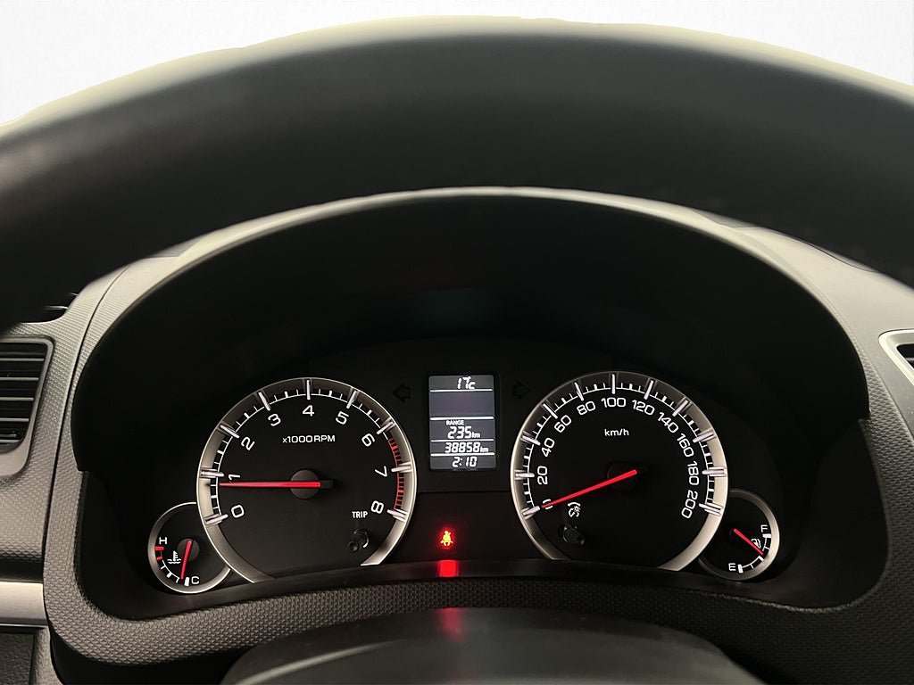 Vehicle Image 15