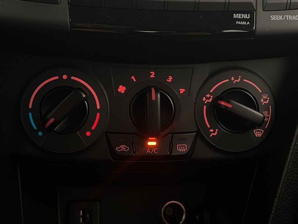 Vehicle Image 18