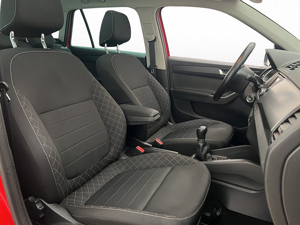 Vehicle Image 22